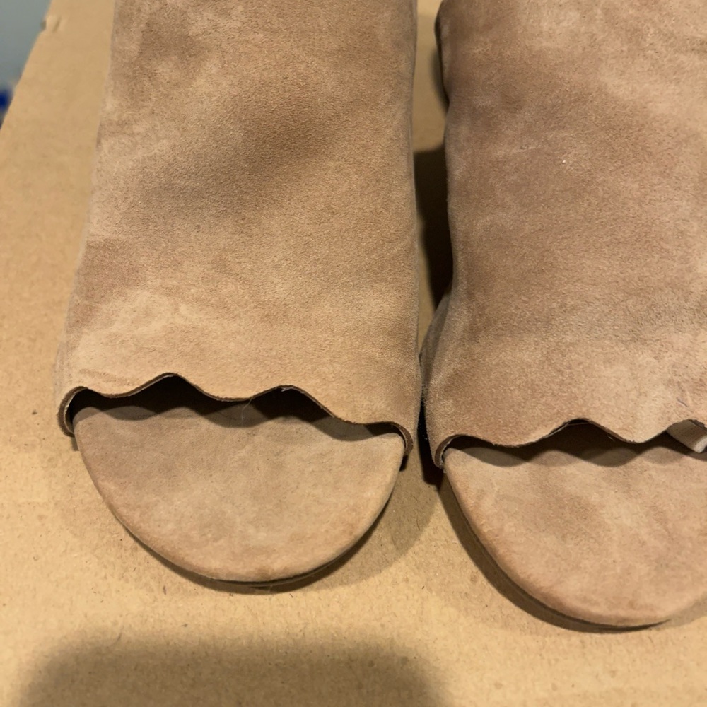 Kensie Tan Mules with Scalloped Edge